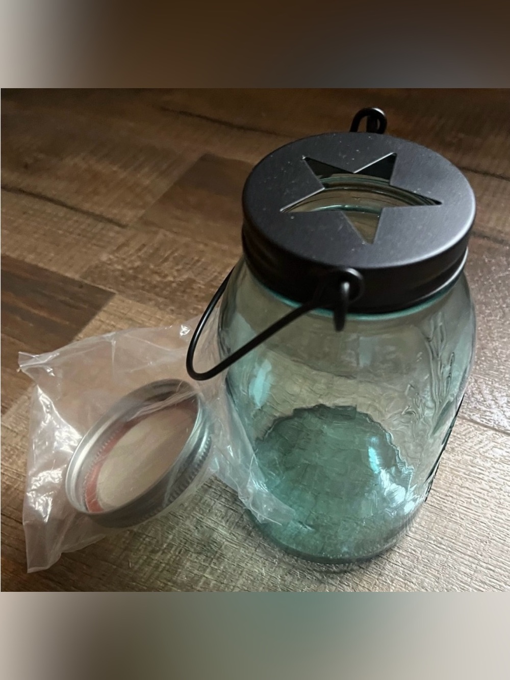 Teal Glass Mason Jar Hanging Lantern with Black Star Lid & bonus Mason lid. New.
